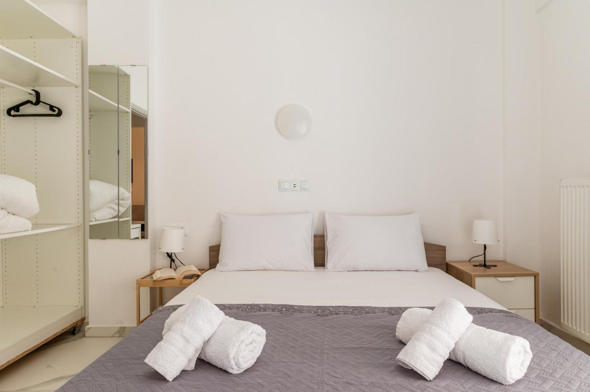 The Omonoia Modern, 3Bd Apartment أثينا المظهر الخارجي الصورة
