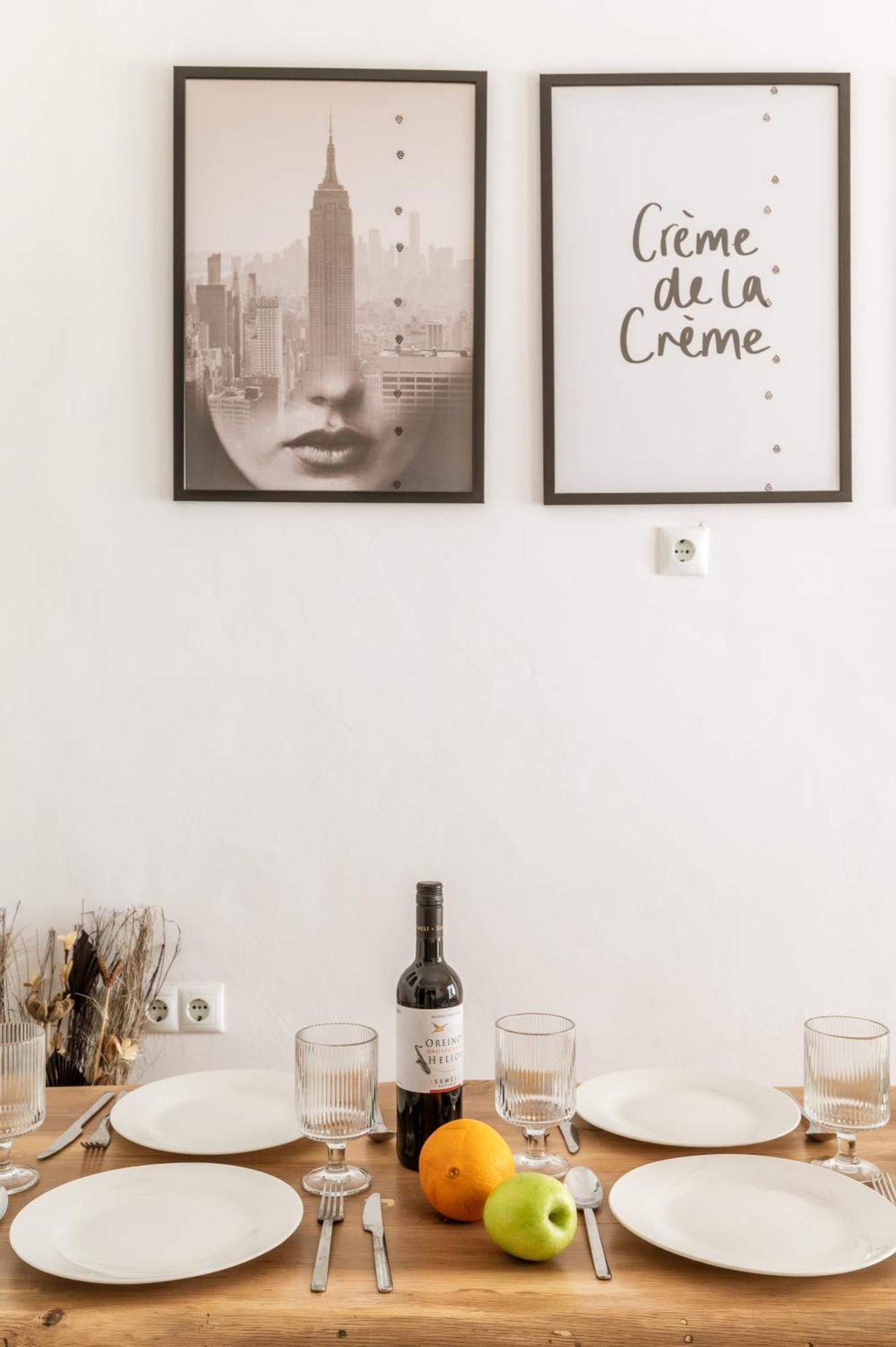 The Omonoia Modern, 3Bd Apartment أثينا المظهر الخارجي الصورة